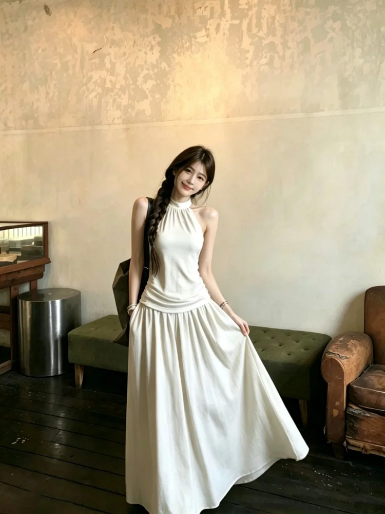 

Retro Style Linen Halter Top And A-Line Skirt Set Women's Summer Fashion Two-Piece Suit Slimming Effect Classic Design
