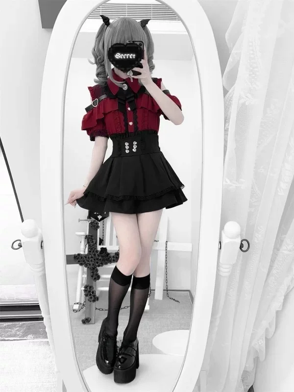 

Gothic Style Shoulder Bared Shirt And High Waist Skirt Two Piece Set for Women Spring Season School Girl Feel Ensemble