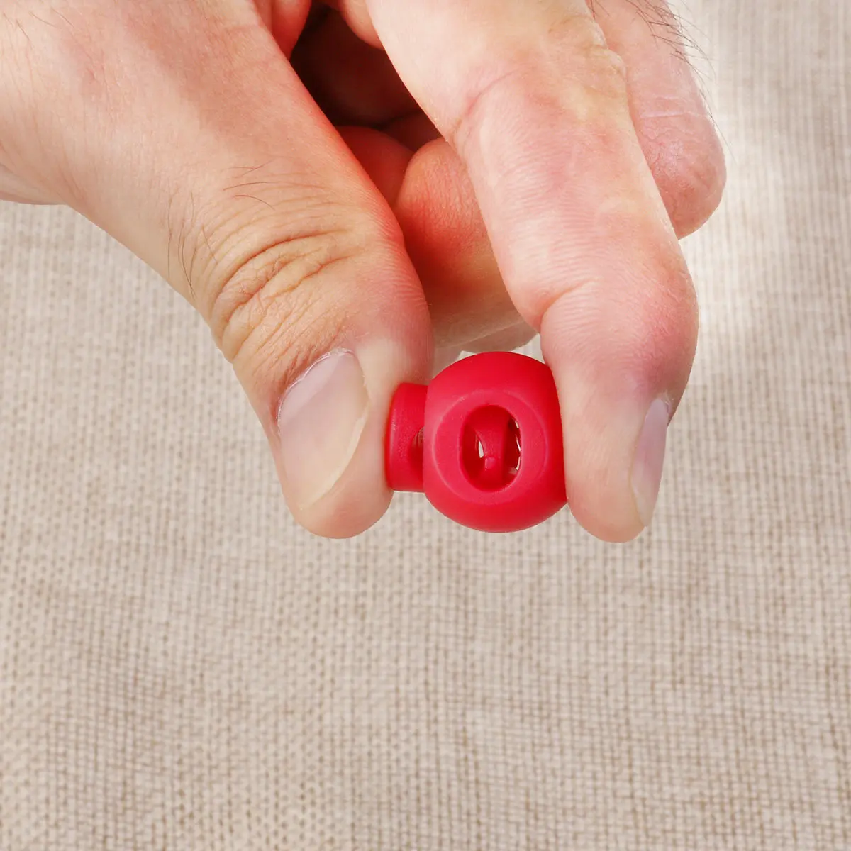 

25 шт. круглых пластиковых фиксаторов-стопоров с пружинным механизмом для надежной регулировки шнуров на куртках, сумках и снаряжении для активного отдыха