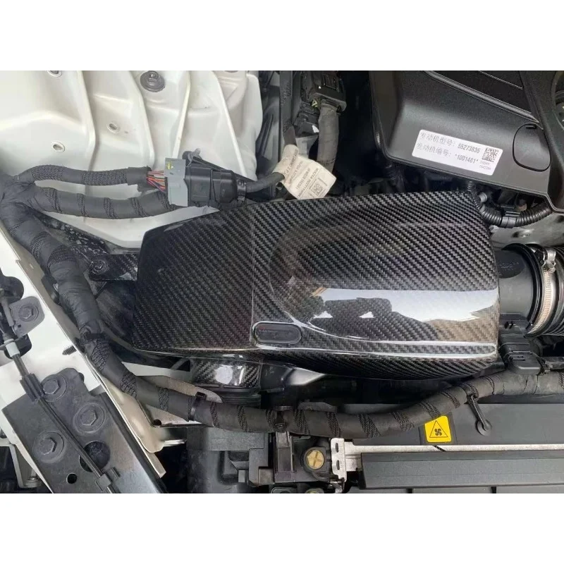 Latest Trend Customized Auto Accessories 3K Twill Carbon Fiber Cold Air Intake System for ALFA ROMEO Giulia 2.0T