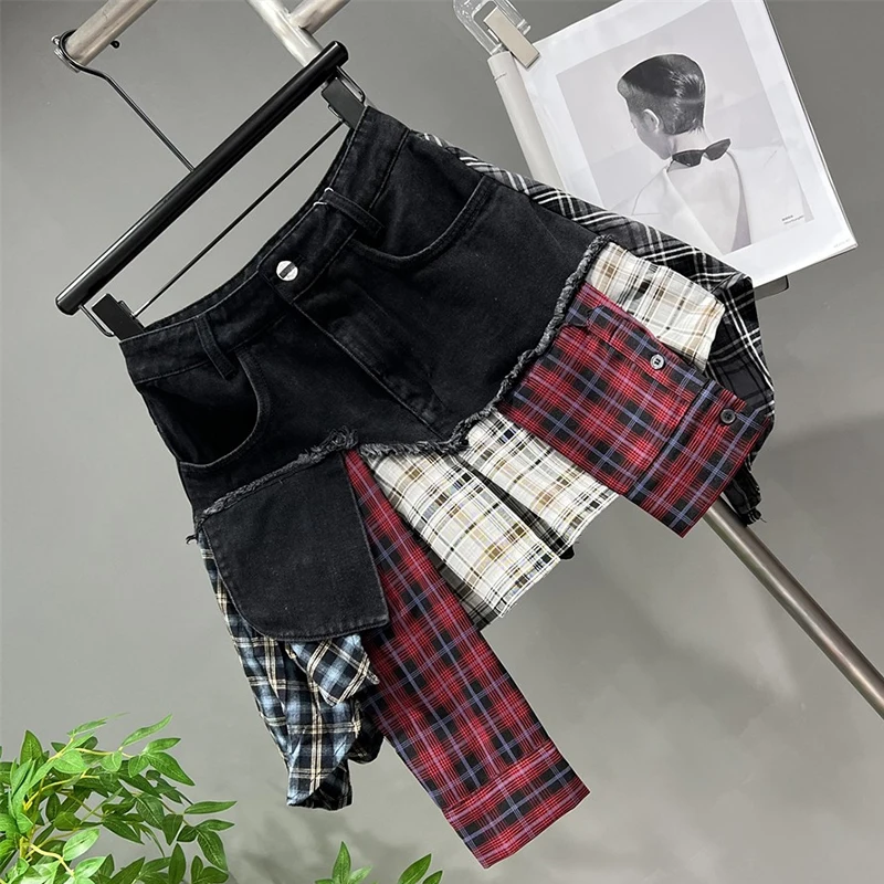 DEAT Vintage Irregular Patchwork Plaid Skirts Denim Short For Women High Waist Wrapped Hip Mini Skirt 2024 Summer Female 16U9004