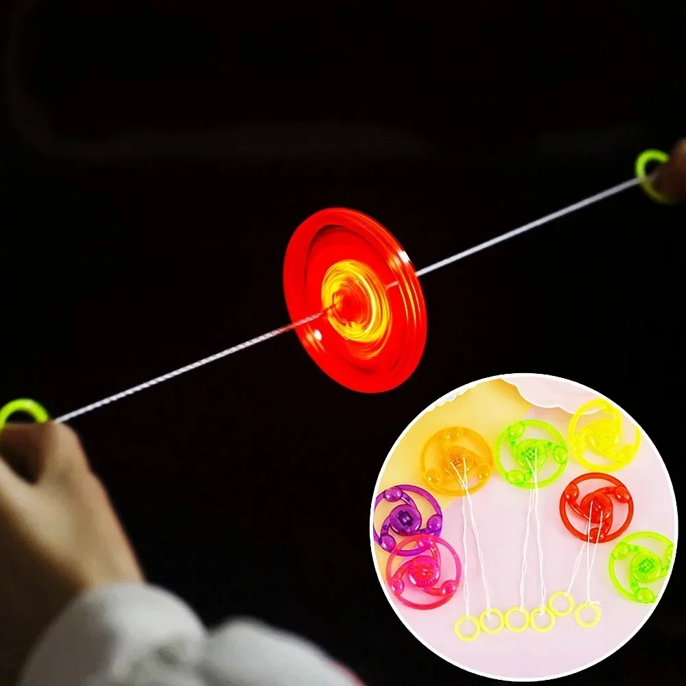 3 pezzi per bambini creativo filo di rinforzo giocattolo luminoso volano flash trottola giroscopio emettitore di luce fitness brillante linea di trazione volano