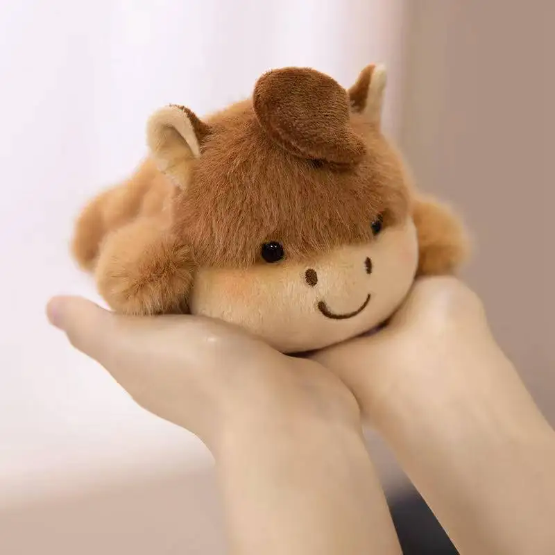 O mais recente adesivo de geladeira pequeno animal boneca kawaii brinquedo de pelúcia boneca dos desenhos animados anime bonito casa presente adequado boneca divertida natal