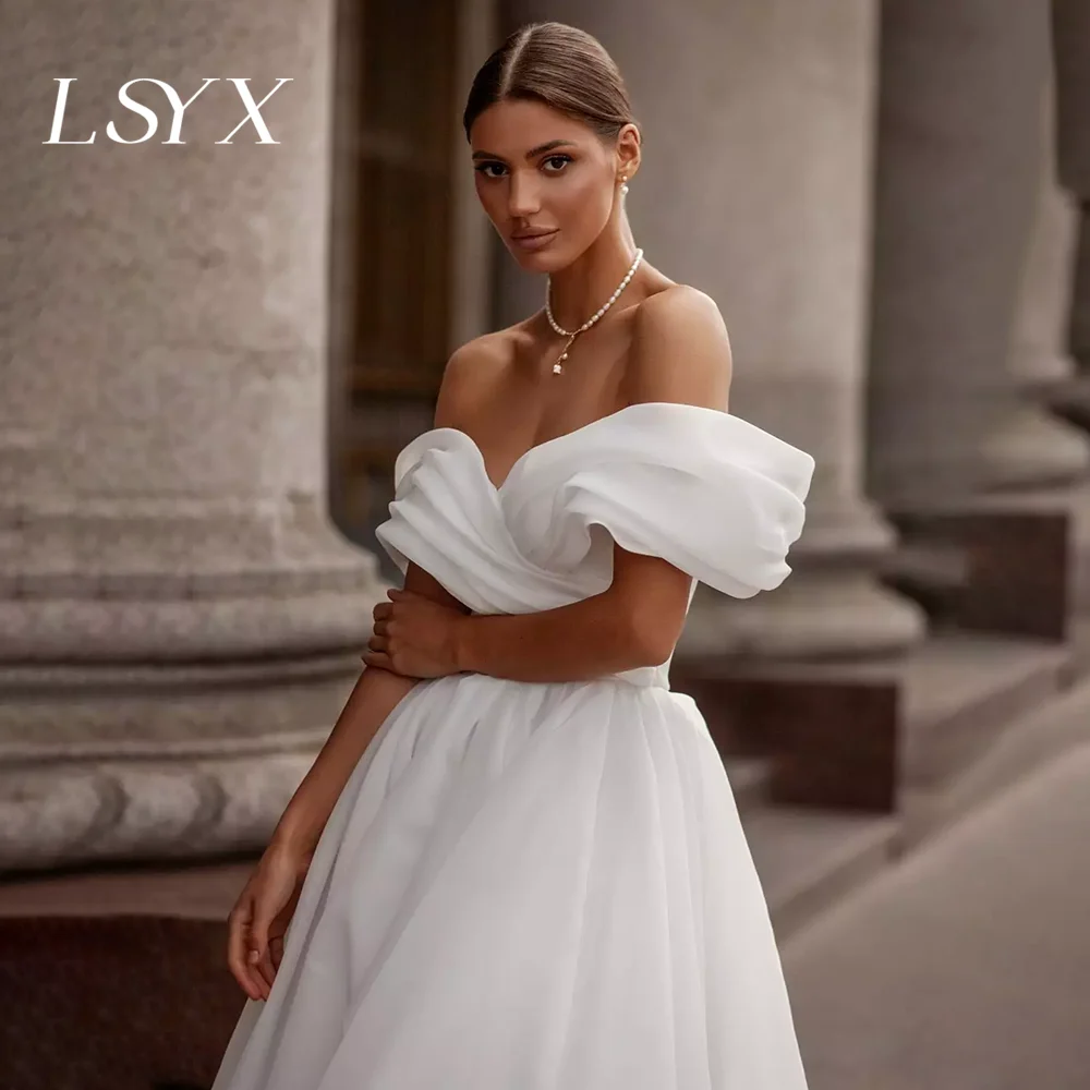 LSYX Suknie Ślubne na Zamówienie z Odkrytymi Ramionami, Proste Bez Ramiączek, z Odkrytymi Plecami, w Kształcie Litery A, Bez Rękawów, z Tiulu, Eleganckie Vestidos De Novia 2025