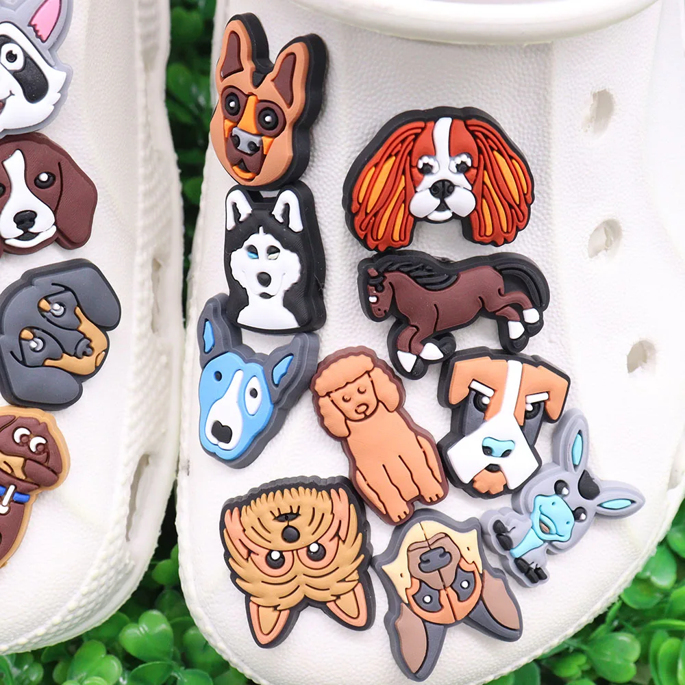 Nuovo arrivo 1 pz PVC simpatico cartone animato ciondoli per scarpe Fit braccialetti Kawaii animale cane asino foro pantofola decorazione accessori per scarpe