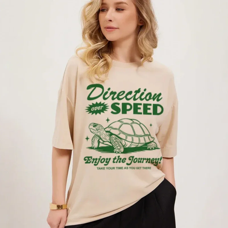 

Direction Over Speed Inspirational Quotes T-Shirt Retro Turtle Graphic Tees Cute Mental Health Shirt Unisex Vintage Tops Gifts