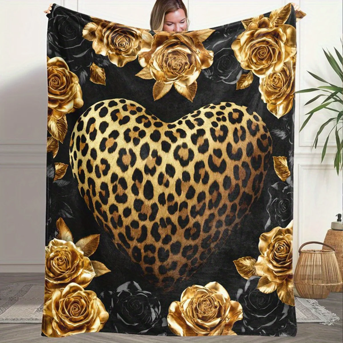 

1 Leopard Print Heart and Rose Print Flannel Blanket - Warm and cozy, perfect for sofas, offices, beds, camping, and Christmas.