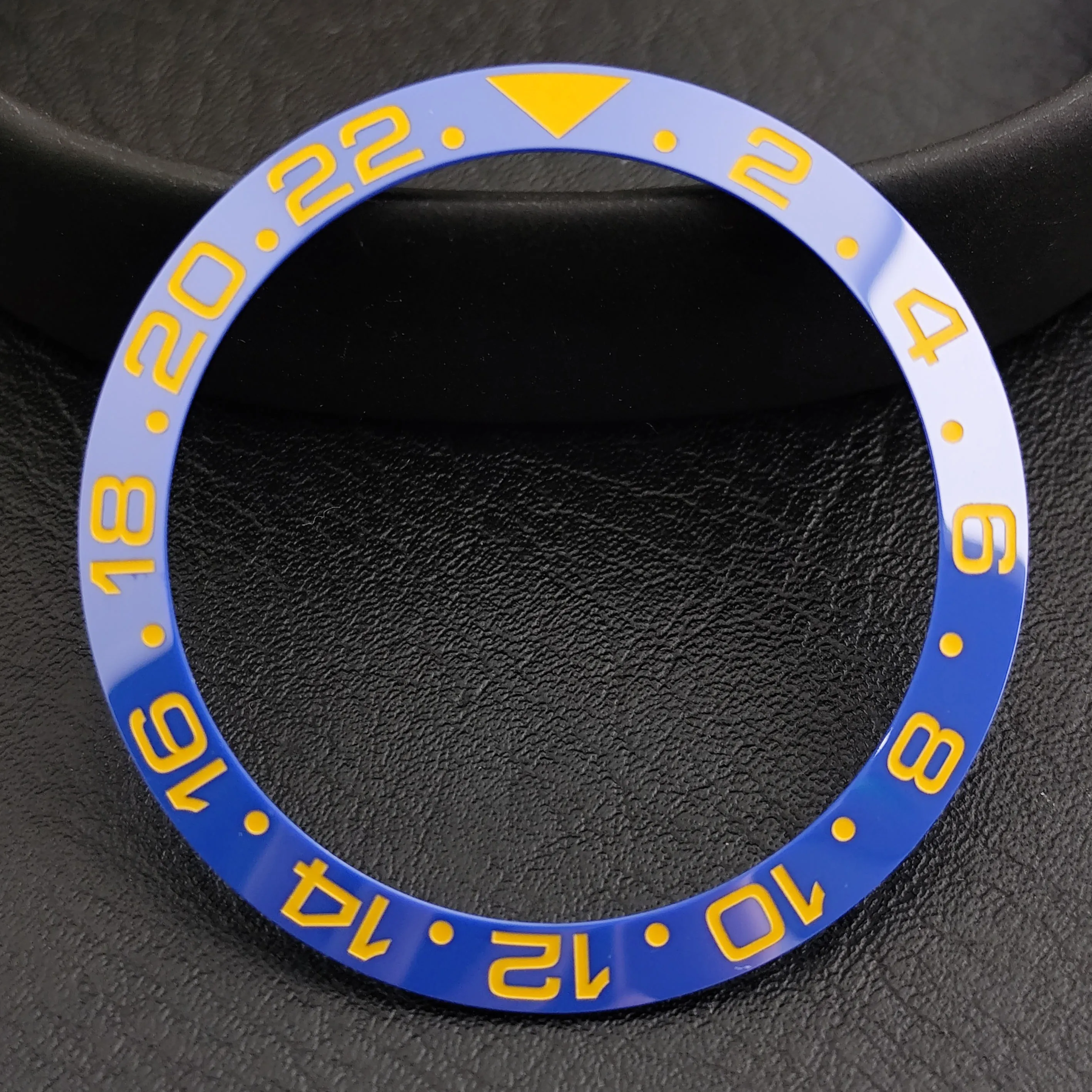 GMT ベゼル 38mm セラミックベゼル GMT ダイビングベゼル 40mm メンズ腕時計交換用セラミック/アルミニウムベゼルインサートに適合