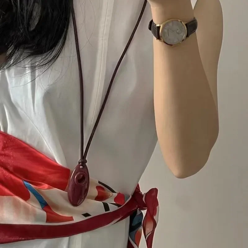 2024 spring and summer new necklace Angola red South Korea Oni ins blogger with the same long water drop sweater chain