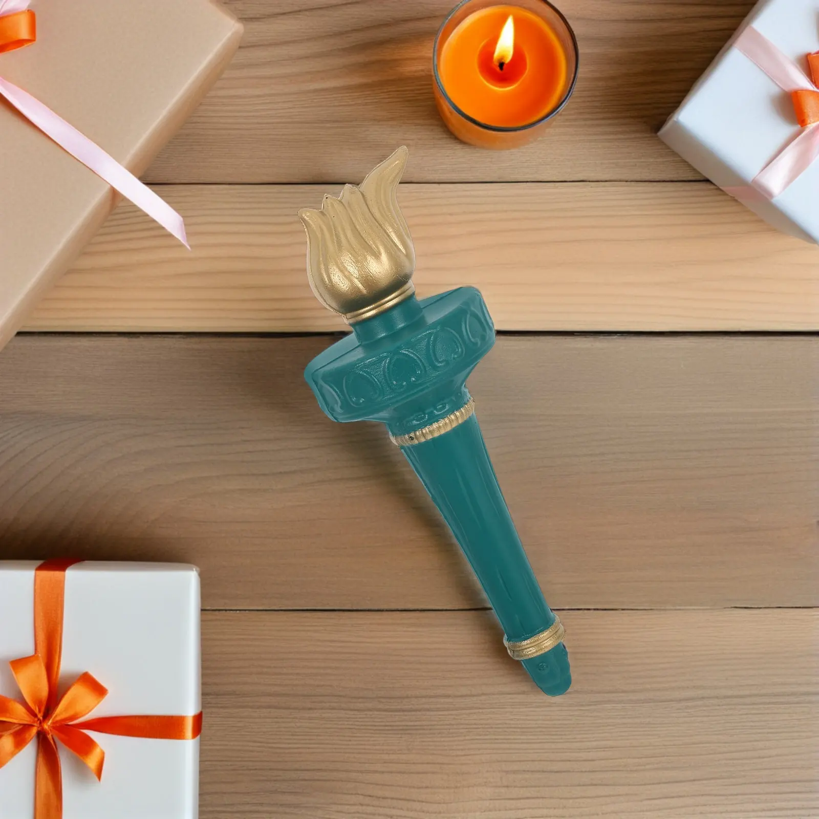 

Реалистичный легкий портативный реквизит в виде факела Статуи Свободы, аксессуар для костюма на Хэллоуин, украшение для вечеринки