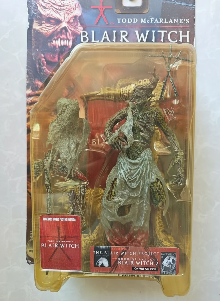 film-maniaques-blair-sorciere-figure-mcfarlane-2001-rares-figurines-d'action-vintage-poupees-d'horreur-la-boite-est-legerement-jaunissante