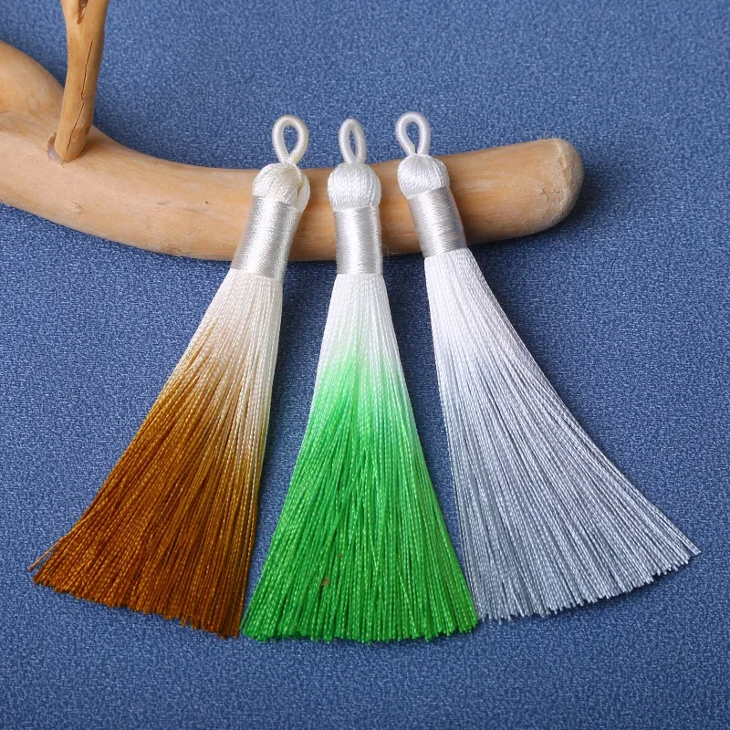 5pcs Beautiful Gradient Color Tassels 9cm Soft Polyester Thread Decorative Pendant Tassel Handicrafts Accessories