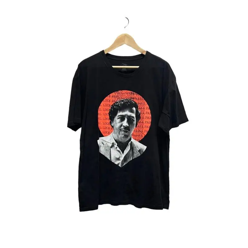 

Мужская черная футболка Ministry размера S 5XL