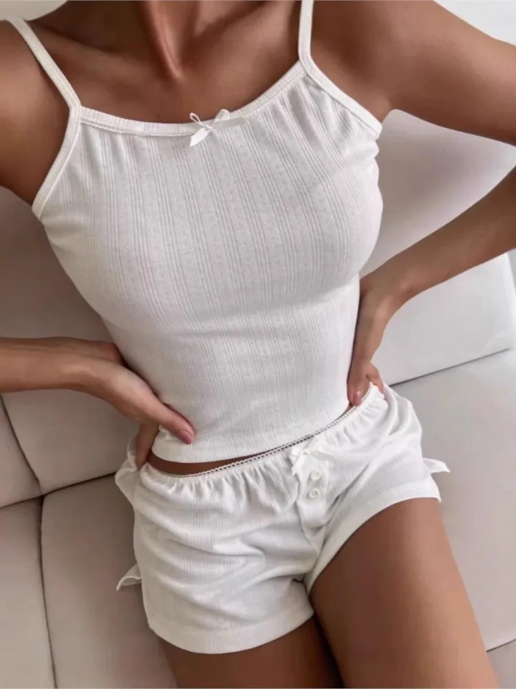 

Women's Comfortable Pajamas 2 Piece Set 2026 Shorts Set Sleeveless Lace Camisole Top Shorts Floral Print Knitted Pajamas Set