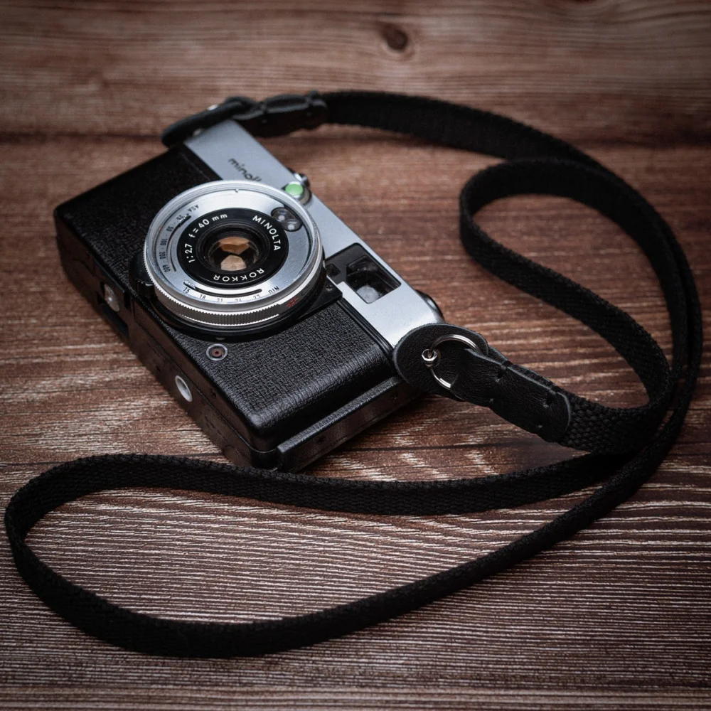 

Retro style Genuine Leather Camera Shoulder Sling Camera Neck Shoulder Strap for Sony Fuji Leica Canon Nikon DSLR Medium Format
