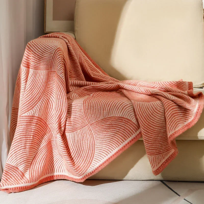 Luxury Circular Arc Printed Thread Blanket 120X150Cm Portable Airplane Blankets for Travel Skin-Friendly Nap Shawl for Office