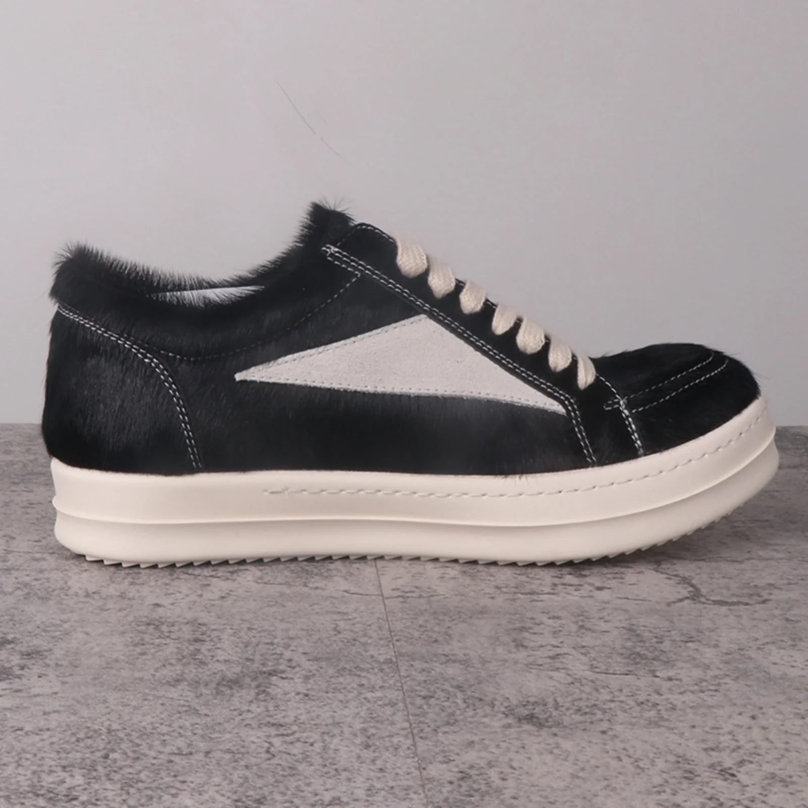 Kualitas Terbaik Sneakers kasual pria dan wanita 35-48 merk desainer kulit asli sepatu tenis Punk Goth tren rambut kuda sepatu RO