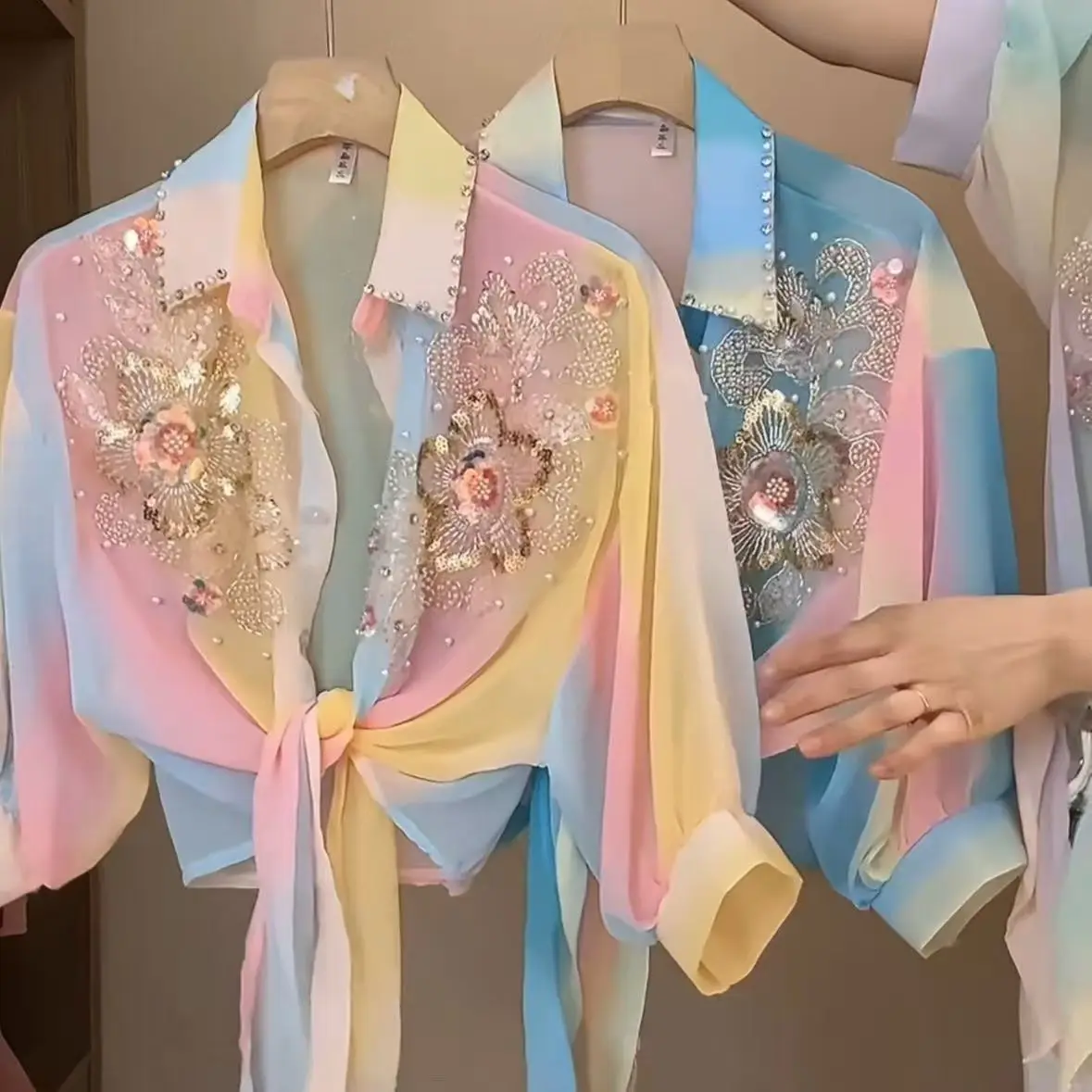 

Sparkle Sequines Diamonds Embroidery Sunscreen Blouses Shirts for Women Cardigans Spring Summer 2026 Top Korean Popular Clothes