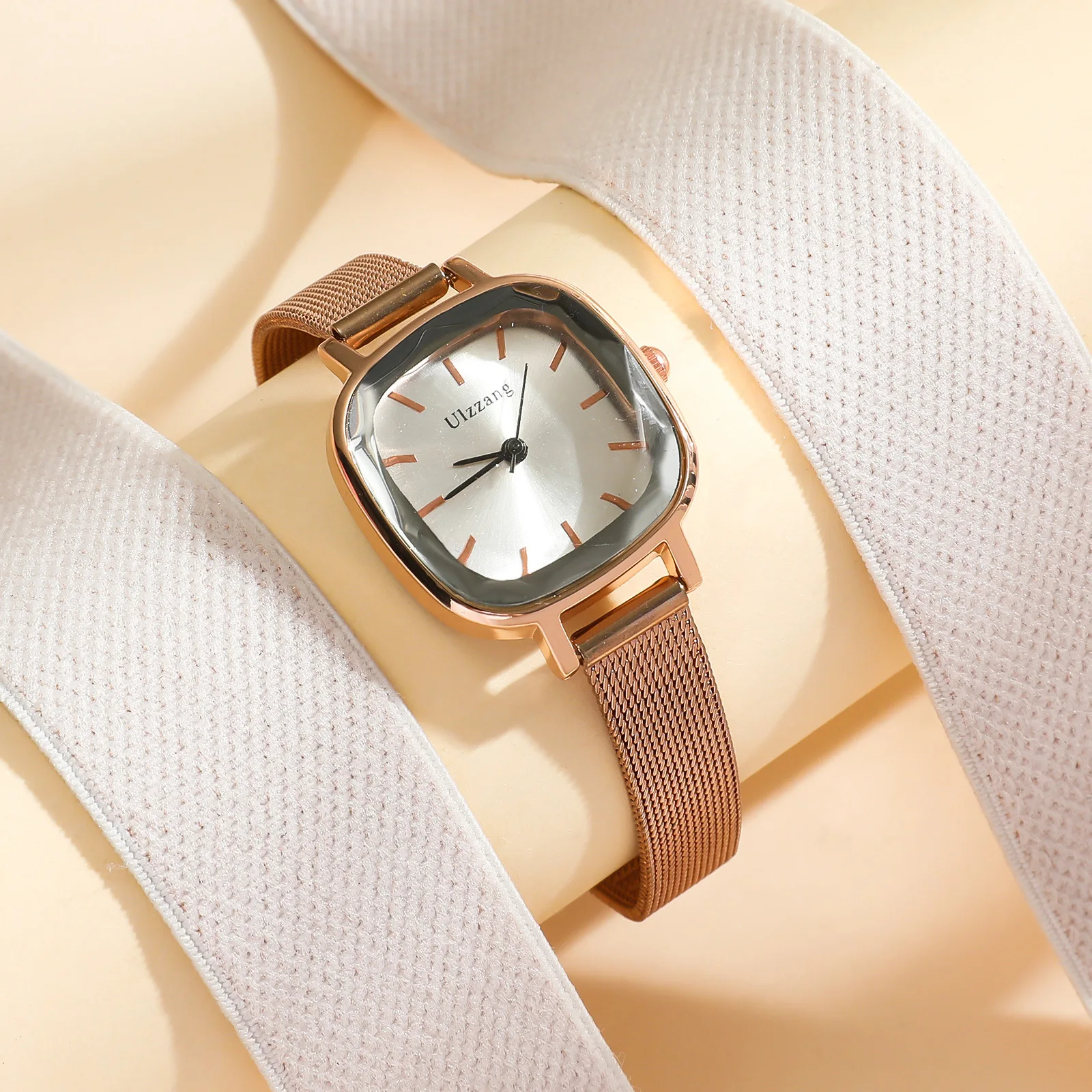Minimalist Square Watch - Retro Small Dial Quartz Timepiece with Stainless Steel Mesh, Niche Luxury Women's Wristwatch