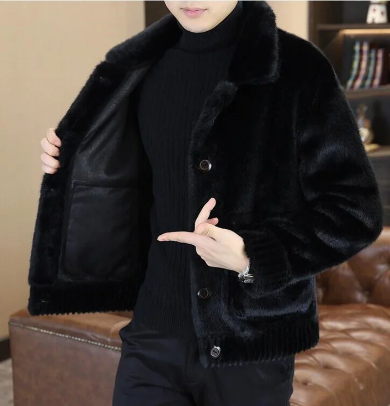 เสื้อโค้ทขนเฟอร์เทียมแฟชั่นฤดูหนาวปี 2025 สำหรับผู้ชาย สไตล์เกาหลี ทรงเข้ารูป สั้น เสื้อคลุมผู้ชาย ขนเทียม อุ่น