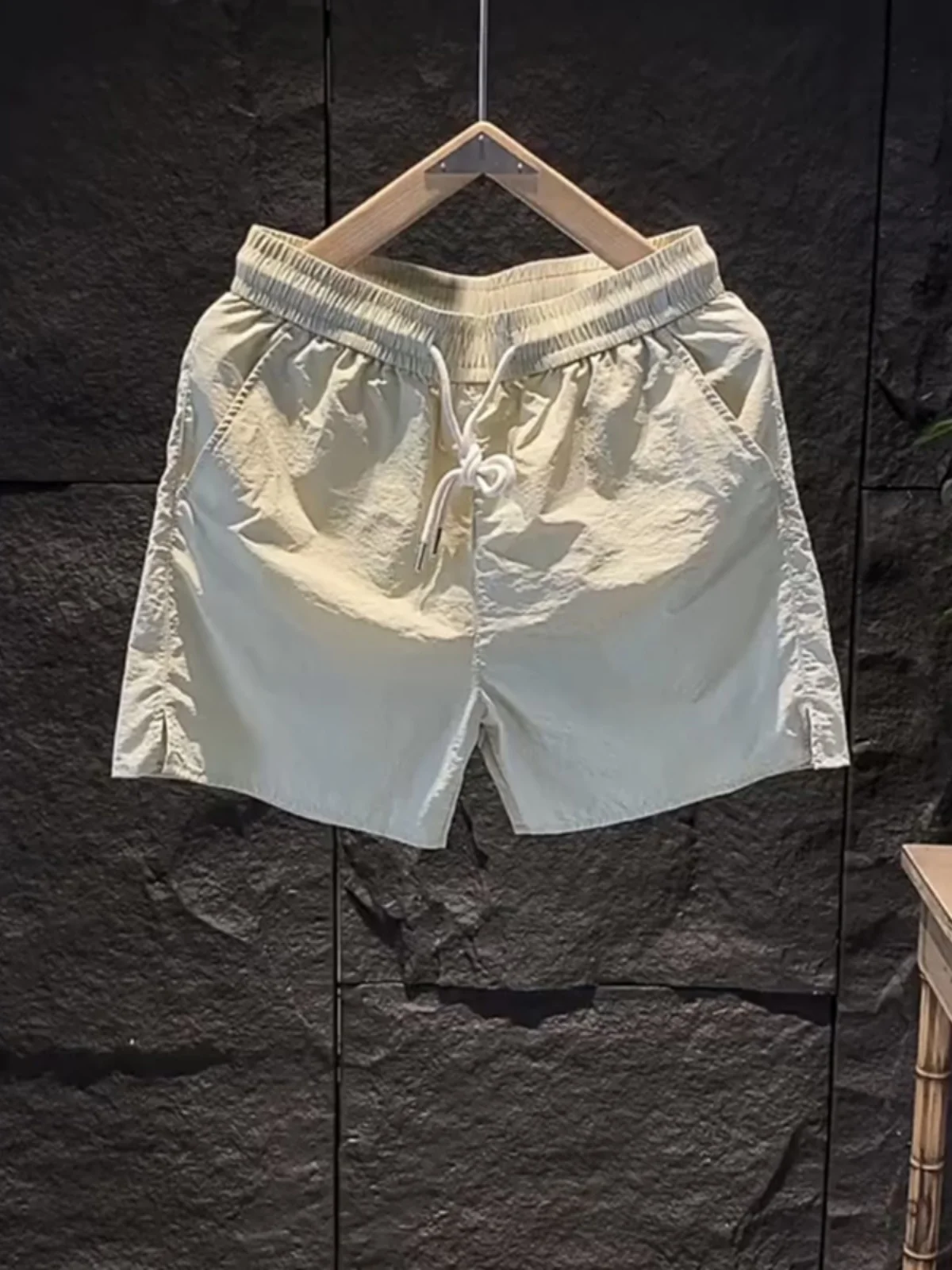 

Summer Thin Ice Silk Quick Dry Shorts Men's Loose Casual Fourths Beach Pants Drawstring Color Youth Active Style