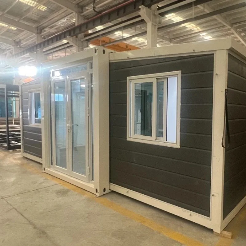 Low Cost Container House Waterproof Prefab Expandable Tiny House Portable Living Prefabricated Villa Mobile Home Container House