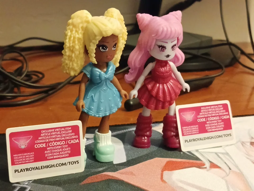 Royale High Mystery Friends Serie 1 Blind Box mit Spielcode & Bestätigungsstück Niedliche Actionfigur Überraschungsbeutel Geschenk für Mädchen – Detail 9