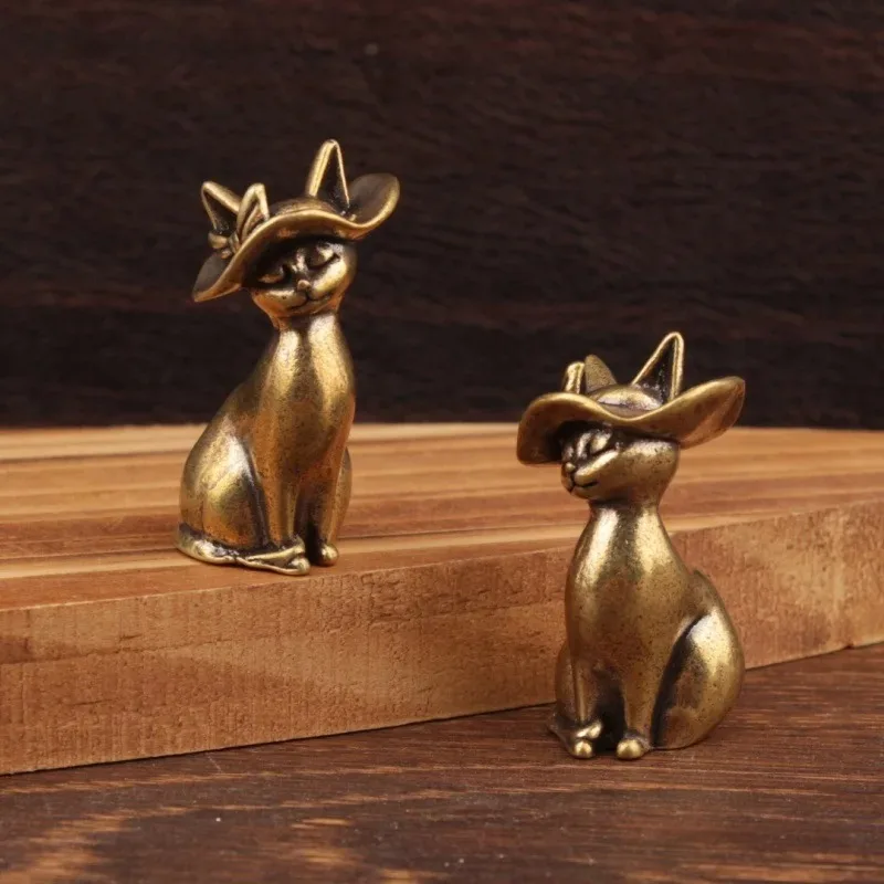 1pc of home furnishings, antique crafts, brass solid tea pets, brass princess cats, retro tea ceremony accessories