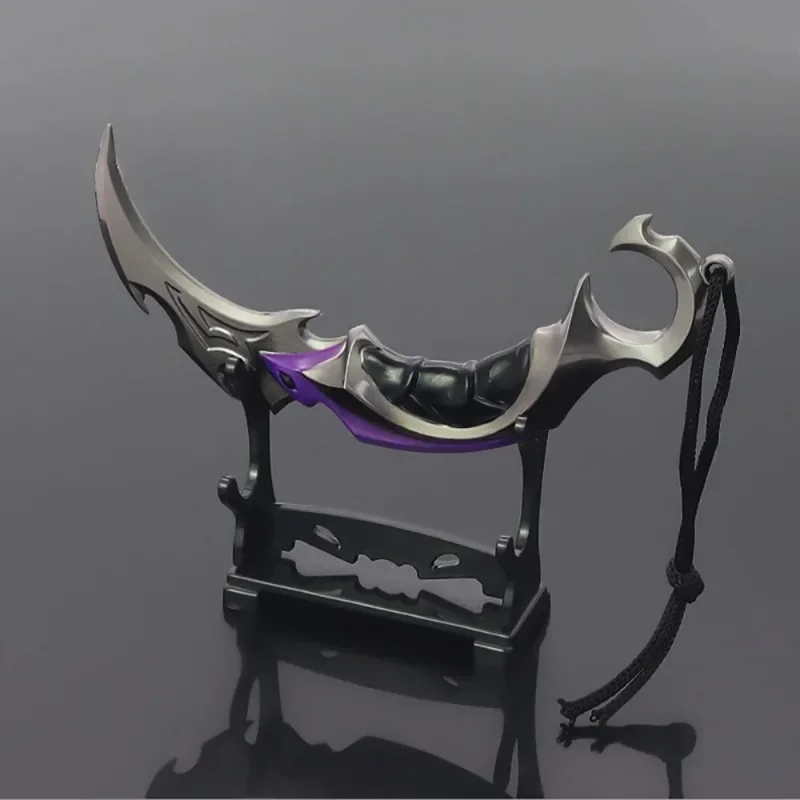 Valorant Weapon Melee Reaver 2.0 Karambit Knife Game Peripheral 15cm Metal Samurai Sword Weapon Model Keychains Gifts Toys Boys