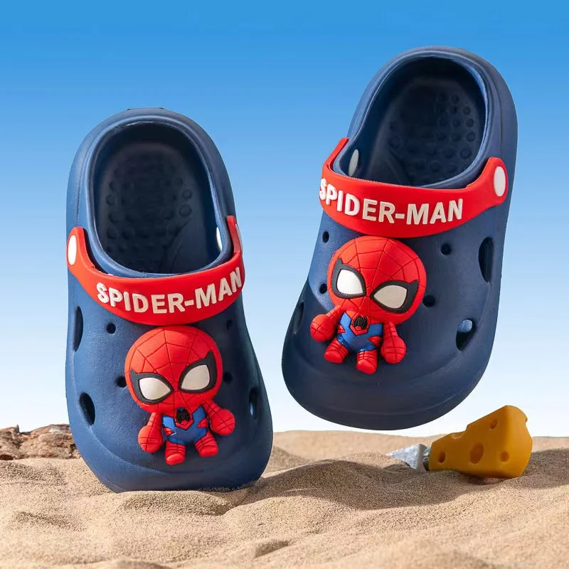 Letnie dziecięce chłopięce sandały dziewczęce kreskówka Spiderman drukuj pantofel dziecięce kryty odkryty antypoślizgowe miękkie buty do ogrodu