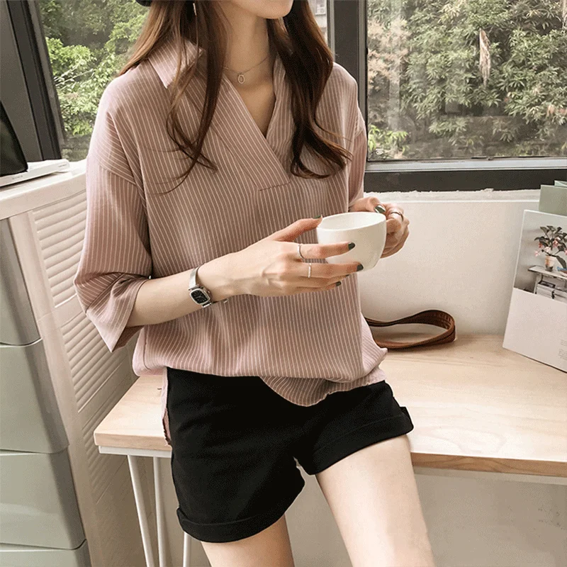 Women's Striped Shirt Summer New Loose Short Sleeve Vintage Hong Kong Style Top V-neck Korean Version Commute Style