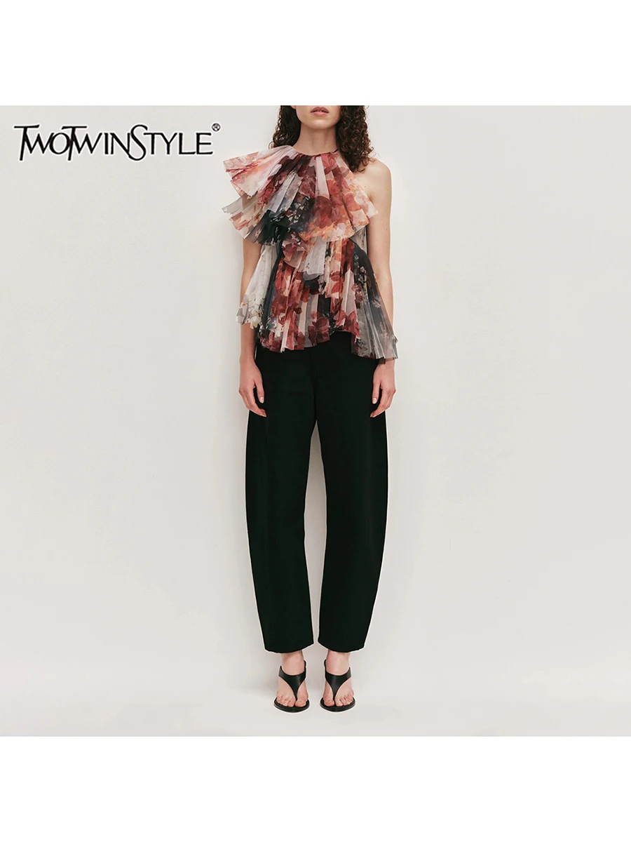 TWOTWINSTYLE Colorblock Spliced Ruffle Folds Slimming Top for Women Halter Sleeveless Patchwork Beading Sexy Tops Female Fashion