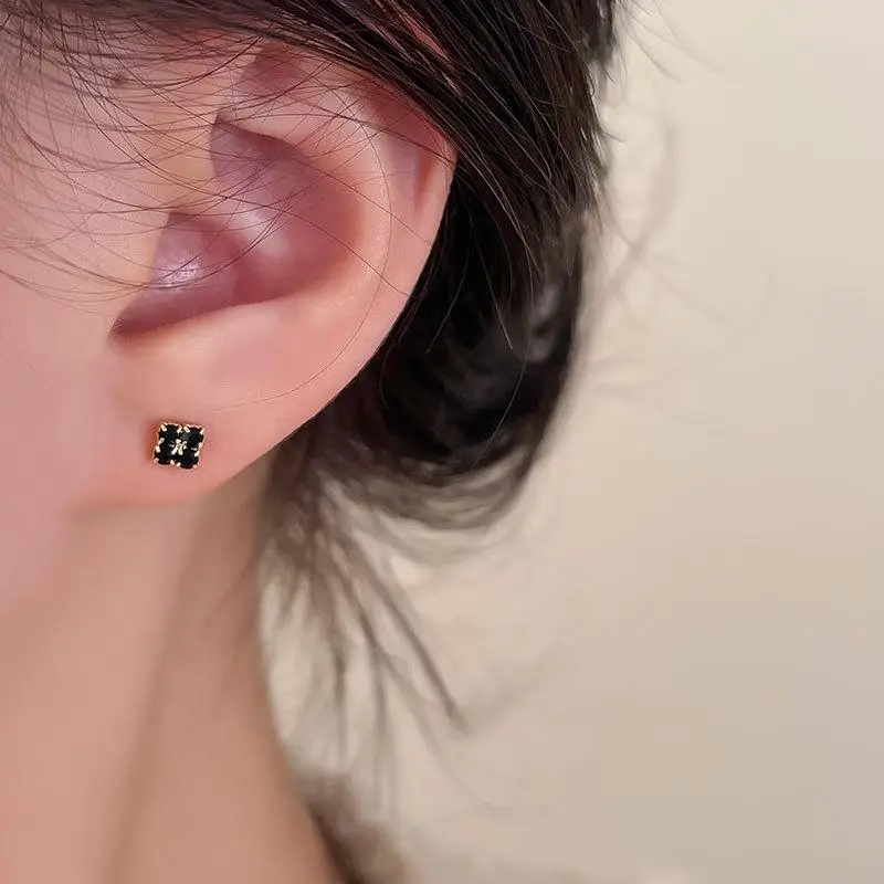 1/2 Pairs Square-cut Zirconia Earrings Mini Crystal Flower Pierced Earrings Fashion Jewelry For Women Daily Wear Dating Parties