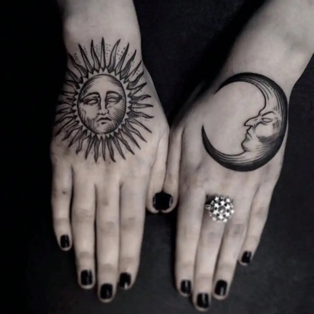 

1 Sheet Unique Moon And Sun Design Cool Hand Tattoo Sticker - Waterproof, Long Lasting, And Easy To Apply Temporary Tattoo For Adults - Perfect For Festival, Party, And Everyday Wear