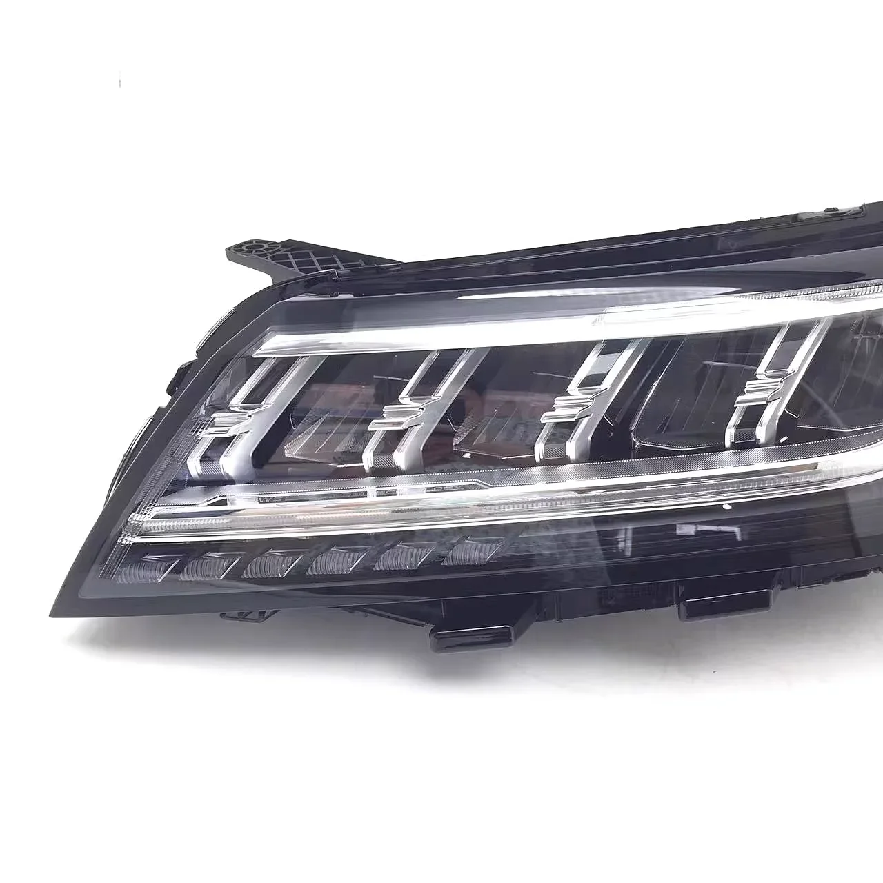 

Car Headlights with High Low Beams Far near Lights Driving Lights Halogen headlights For SAIC ROEWE RX5