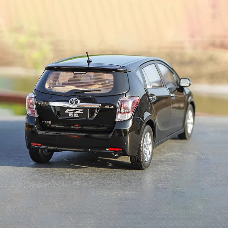 Diecast 1:18 Maßstab EZ VERSO Legierung Automodell Fertigprodukt Simulation Spielzeugsammlung Geschenk Statisches Modell Ornament