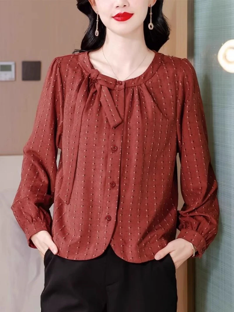 

Fashionable Round Neck Long Sleeved Shirt For Women Spring And Autumn 2026 Retro Loose Casual Stripe Top w1739