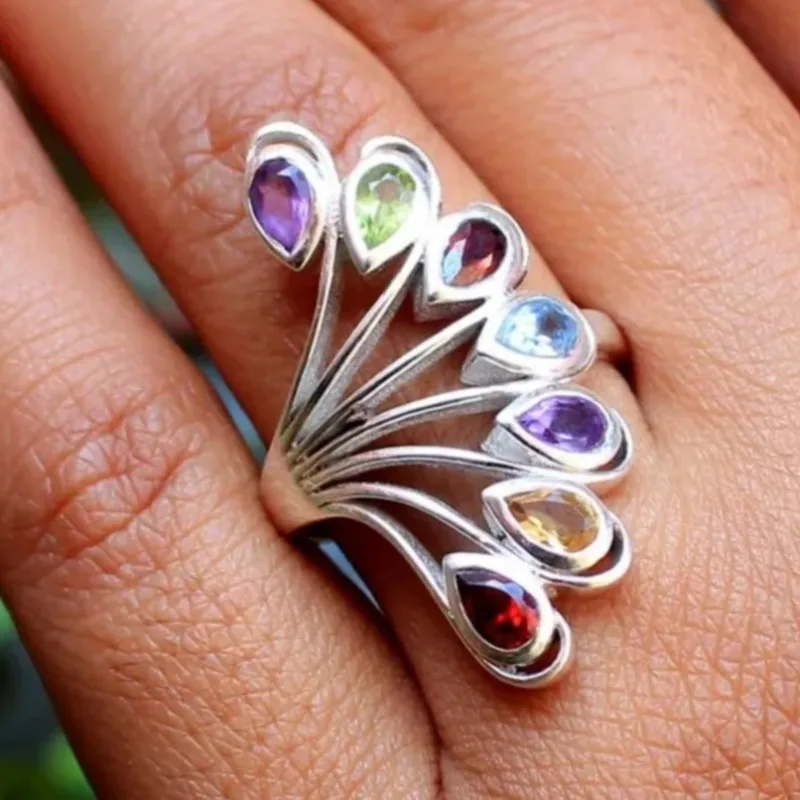 Ladies' Luxury Exquisite Fan Shaped Ring Inlay Multi Color Synthetic Zirconia Fashion Ring Daily Wear Vacation Party Jewelry