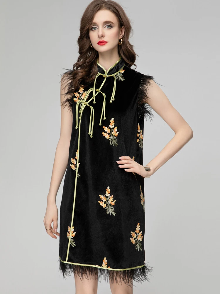 Women's Runway Dresses O Neck Sleeveless Embroidery Feathers Detailing  Casual Little Black Vestidos