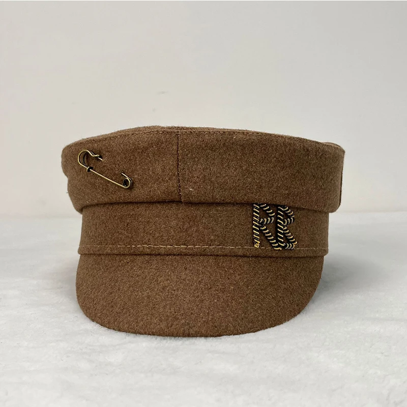 New Woolen Newsboy Hat For Women With Pin Hand-Woven Rope Embroidered Duckbill Flat Top Navy Cap For Men And Women