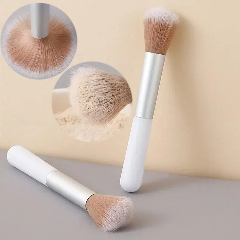 1pcs Highlighting Makeup Brush Foundation Brightening Brush Contouring Blush Loose Powder Brush Beauty Tools for Make Up