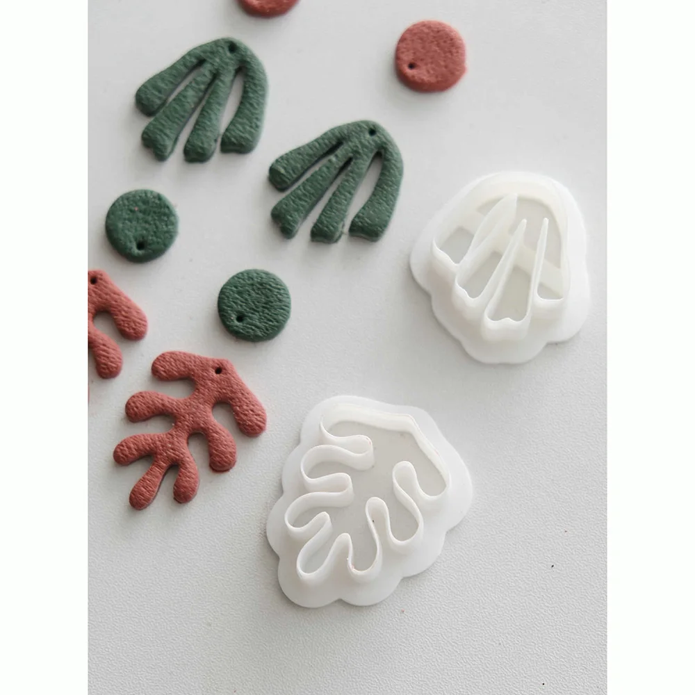 1PC Coral Soft Pottery Polymer Clay Cutter Fish Bone Molds DIY Handmade Earing Jewelry Pendant Making Tools