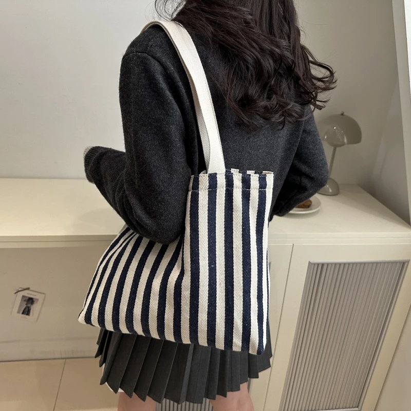 

Women High End Stylish Luxury Leather Shoulder Bag Elegant Tote Handbag Daily Chic Crossbody