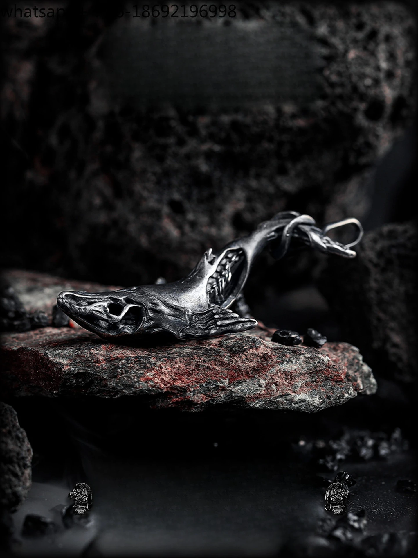 [Whale Island] Dark Retro 925 Silver Necklace Men's High-end Niche Pendant