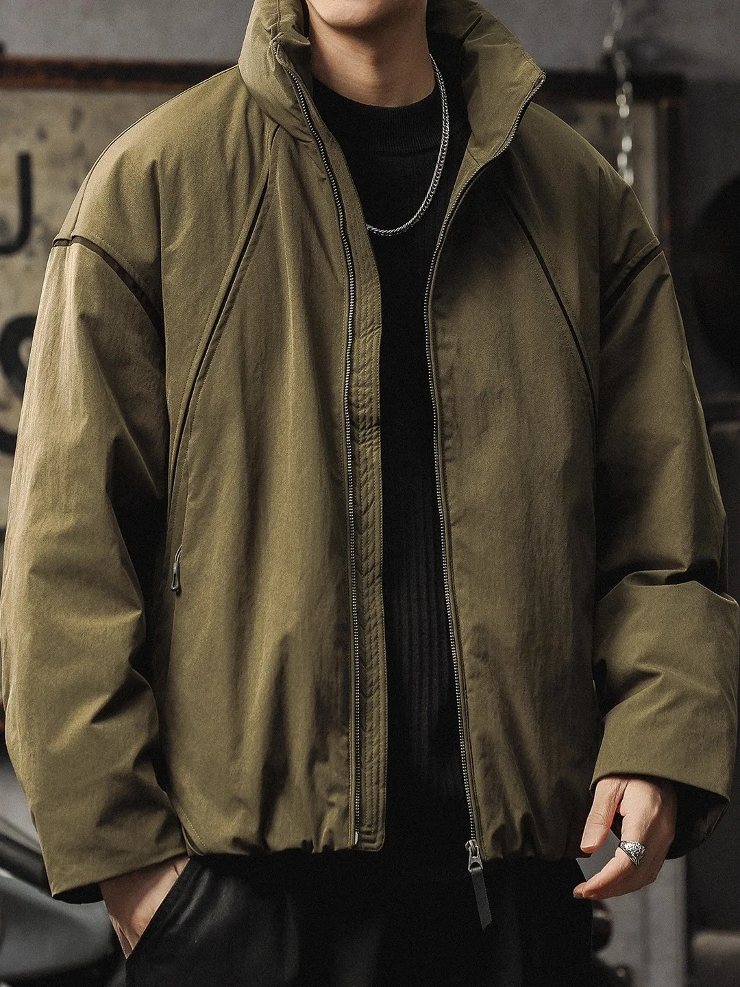 

Мужская утепленная зимняя куртка оверсайз в стиле ретро 90-х, белая, на пуху, теплая, свободного кроя, повседневная, молодежная, модная, защита от холода