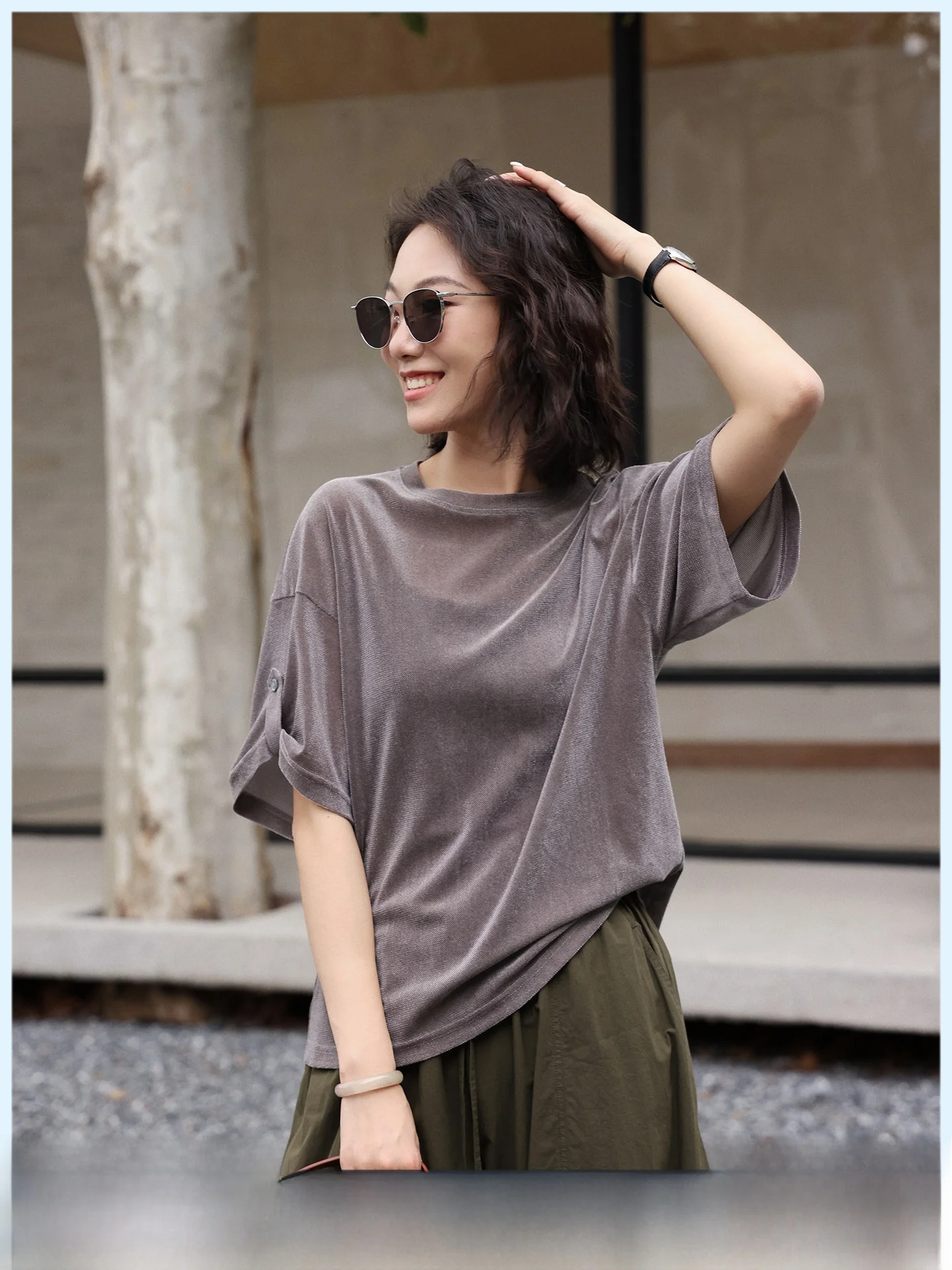 

Casual Velvet Short Sleeve T-Shirt round Neck Loose Fit Summer New Style Women's Fashion Simple Design Breathable Thin Top