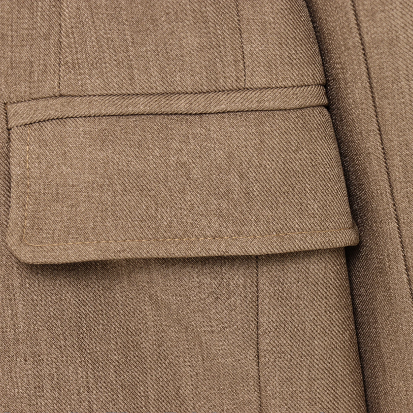 SuperAen Blazer Lengan Panjang Warna Solid Fashion 2025 Baru Wanita Gaya Eropa dan Amerika