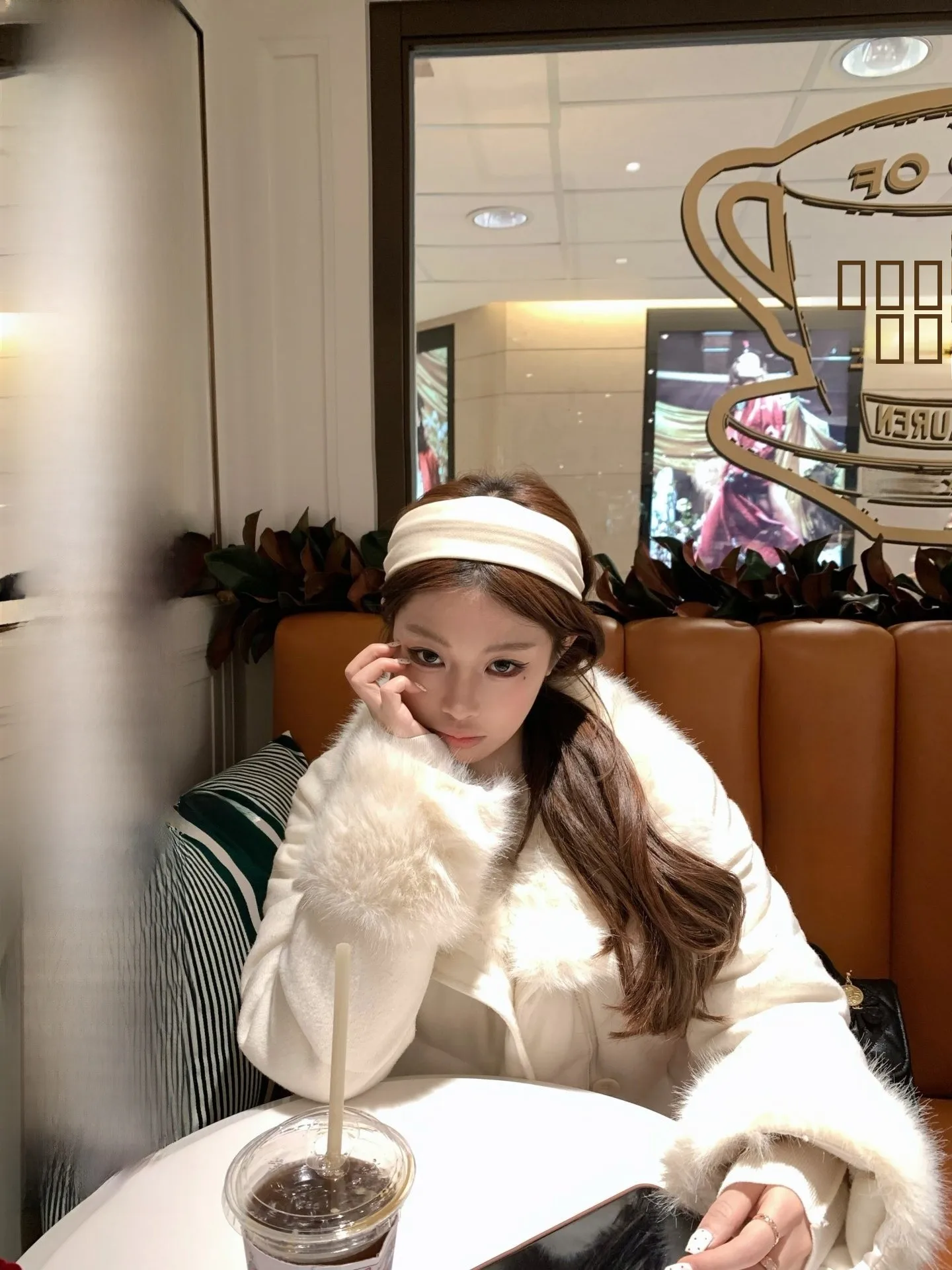 

Женская пуховая куртка ATO Hero с воротником из натурального пуха, приталенная, с длинными рукавами, теплая, с воротником-стойкой, утолщенная, зимняя верхняя одежда