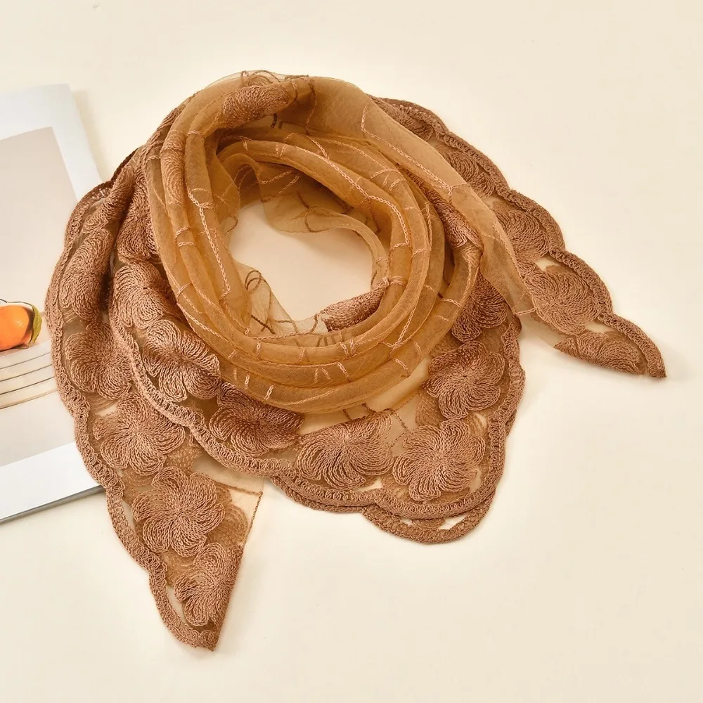 

Versatile Yarn Square Scarf Floral Embroidery 80*80cm Floral Embroidery Scarf Breathable Lace Headband