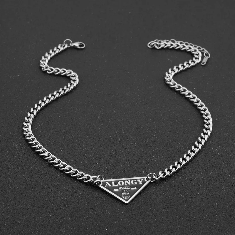 Autumn and winter classic fashion triangle collarbone chain hip-hop Cuban ins titanium steel necklace women's non fading jewelry view 4